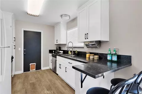Kitchen - 10616 Jamul, Apple Valley, CA 92308 photo 1 of 3
