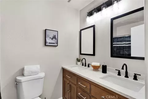 Bath - 10616 Jamul, Apple Valley, CA 92308 photo 1 of 3