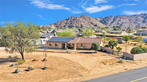 16535 Candlewood, Apple Valley, CA 92307