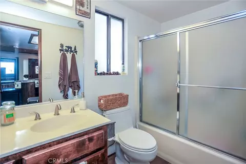 Bath - 875 D Ln, Big Bear City, CA 92314 photo 1 of 3