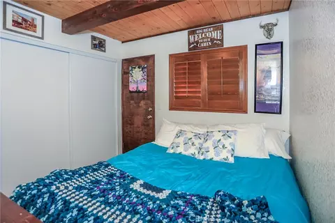 Bedroom - 875 D Ln, Big Bear City, CA 92314 photo 2 of 10