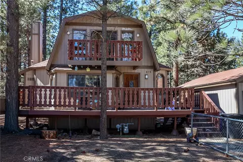 875 D Ln, Big Bear City, CA 92314