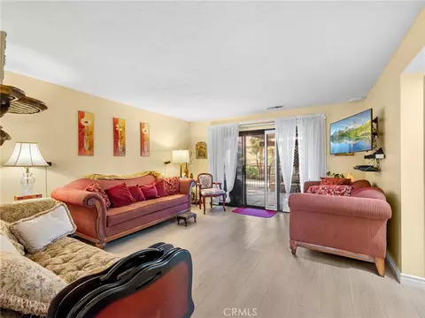 Living - 19103 Frances, Apple Valley, CA 92308 photo 1 of 3