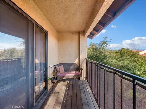 Exterior - 19103 Frances, Apple Valley, CA 92308 photo 5 of 9