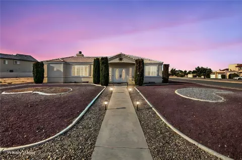 14396 Nautical Ln, Helendale, CA 92342