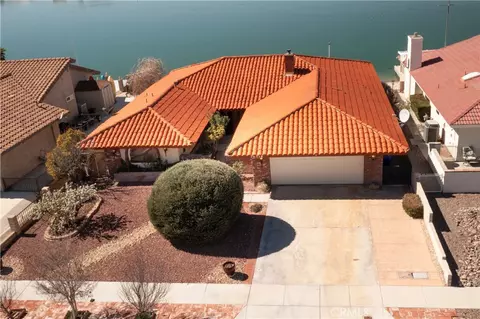 26576 Bluewater Rd, Helendale, CA 92342