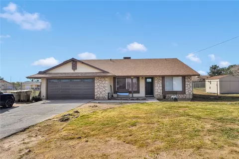 15759 Hercules, Hesperia, CA 92345