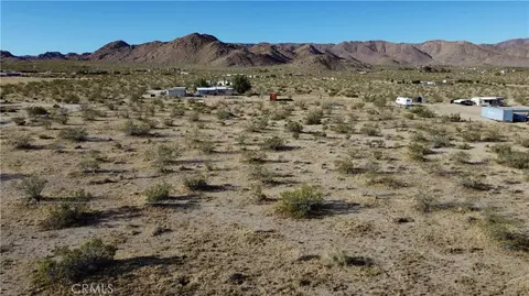 702 Bell Rd, Johnson Valley, CA 92285 photo 9