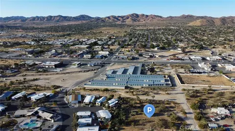 771 Scarvan Rd, Yucca Valley, CA 92284