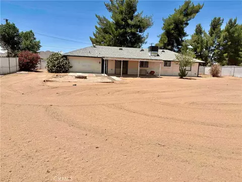 Exterior - 16661 Central, Apple Valley, CA 92307 photo 9 of 11