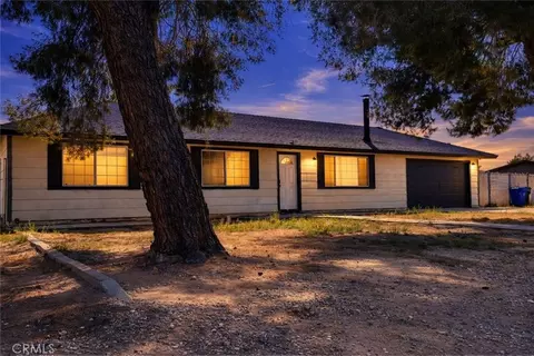Exterior - 16661 Central, Apple Valley, CA 92307 photo 4 of 11