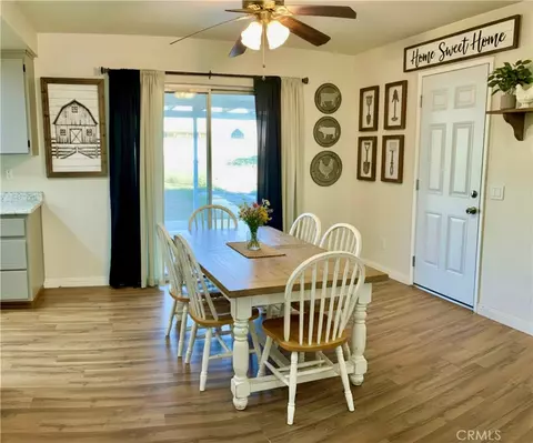 Dining - 16661 Central, Apple Valley, CA 92307 photo 1 of 1