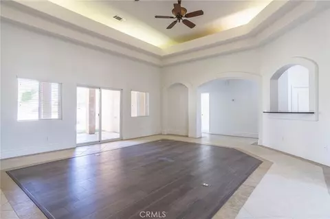 Living - 16233 Ridge View Dr, Apple Valley, CA 92307 photo 6 of 21