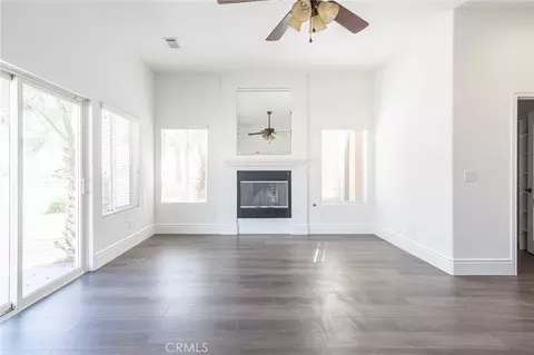 Living - 16233 Ridge View Dr, Apple Valley, CA 92307 photo 19 of 21