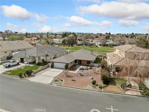 12860 Greensboro Rd, Victorville, CA 92395