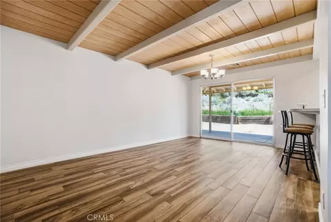 Living - 15103 Wilson Ct, Apple Valley, CA 92307 photo 3 of 5