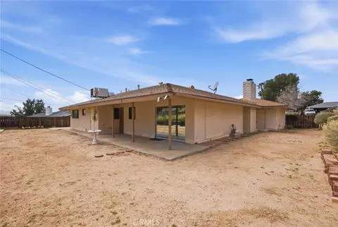 Exterior - 15103 Wilson Ct, Apple Valley, CA 92307 photo 4 of 8