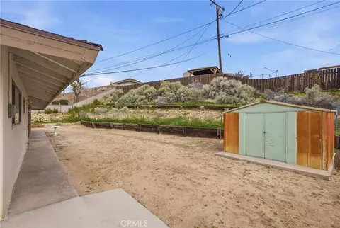 Exterior - 15103 Wilson Ct, Apple Valley, CA 92307 photo 7 of 8