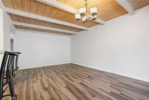 Living - 15103 Wilson Ct, Apple Valley, CA 92307 photo 4 of 5