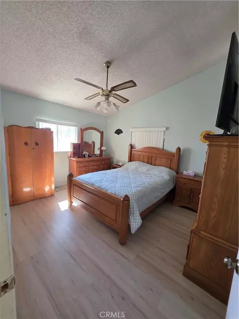 Bedroom - 5566 Oleta, Landers, CA 92285 photo 2 of 6