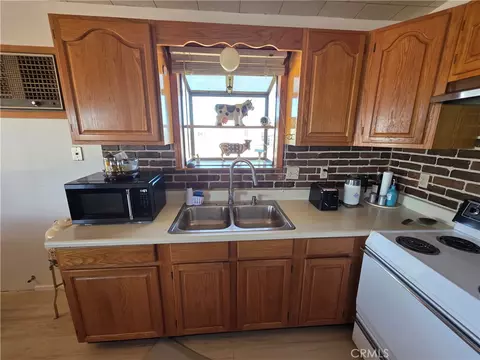 Kitchen - 5566 Oleta, Landers, CA 92285 photo 2 of 3