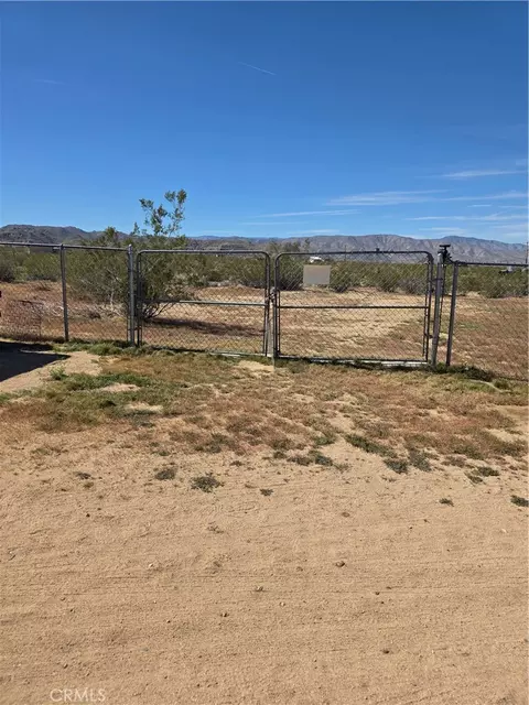 Exterior - 5566 Oleta, Landers, CA 92285 photo 5 of 5