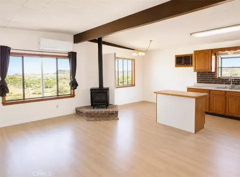 Living - 5566 Oleta, Landers, CA 92285 photo 4 of 5