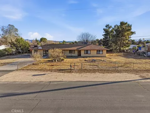 16019 Cactus St, Hesperia, CA 92345