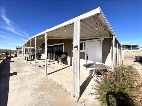 124 Thunderhead, Needles, CA 92363 photo 2