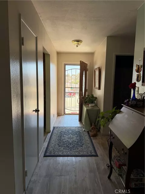Entry Way - 800 S 1st, Barstow, CA 92311 photo 2 of 5