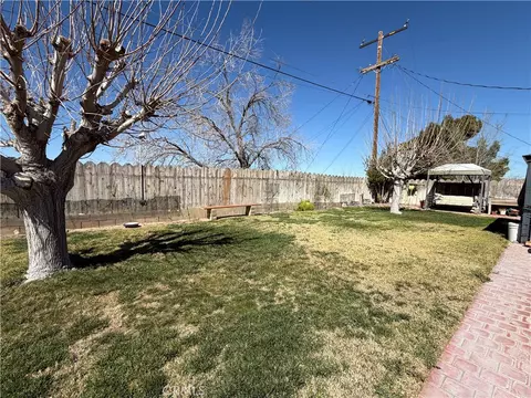 Exterior - 800 S 1st, Barstow, CA 92311 photo 10 of 14