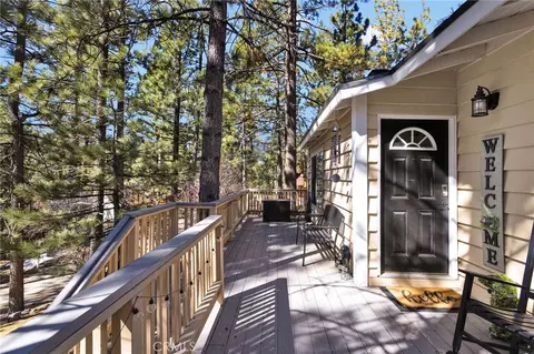 42792 Conifer Dr, Big Bear Lake, CA 92315 photo 4