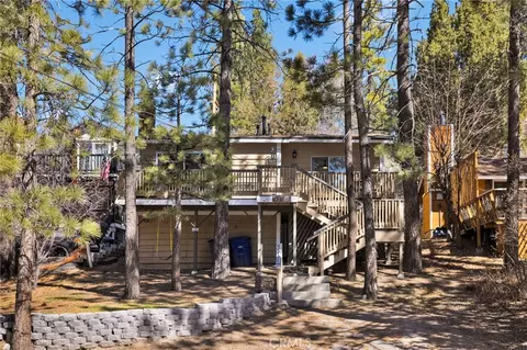 42792 Conifer Dr, Big Bear Lake, CA 92315