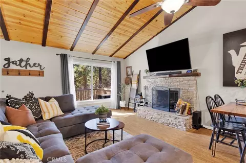 42792 Conifer Dr, Big Bear Lake, CA 92315 photo 7