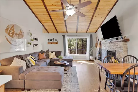 42792 Conifer Dr, Big Bear Lake, CA 92315 photo 11