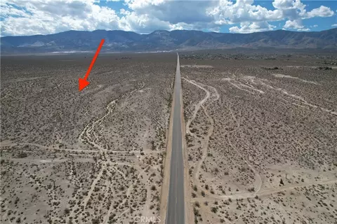 769 Meridian Rd, Lucerne Valley, CA 92356