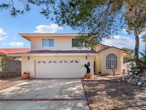 27921 Evergreen, Helendale, CA 92342