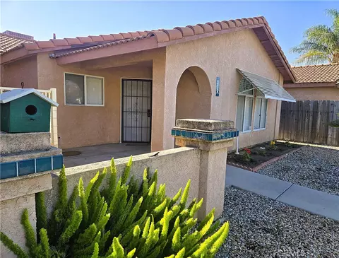 465 Camino Grande, San Jacinto, CA 92582