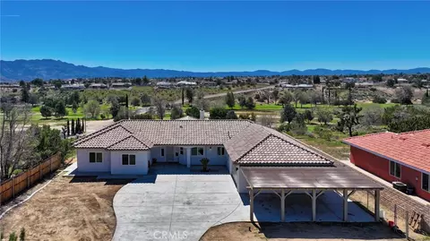 18425 Orange St, Hesperia, CA 92345