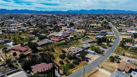 39833428 Fairburn, Hesperia, CA 92345