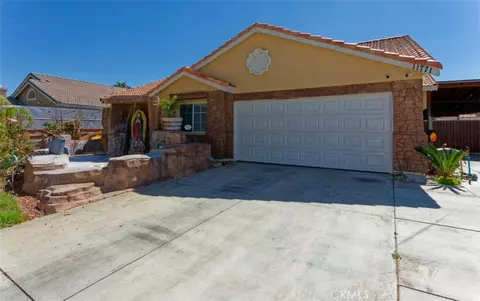 11771 Dana Dr, Adelanto, CA 92301