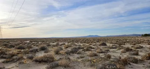 800 Lockhart Rand Rd, Hinkley, CA 92347