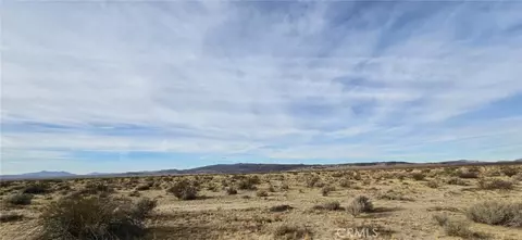 800 Grass Hopper, Hinkley, CA 92347