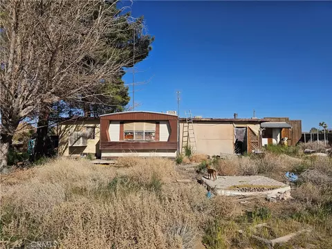 30423 Desert Vw, Lucerne Valley, CA 92356 photo 3