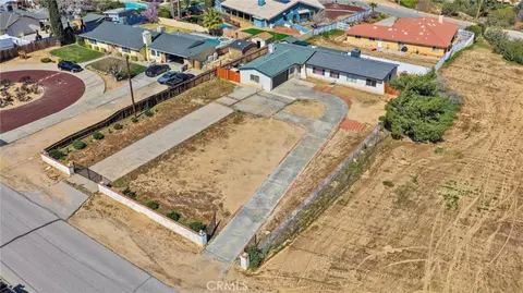18492 Hinton St, Hesperia, CA 92345