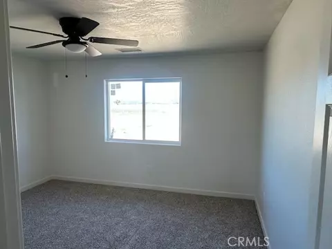 Bedroom - 15009 Temecula Rd, Apple Valley, CA 92307 photo 1 of 11
