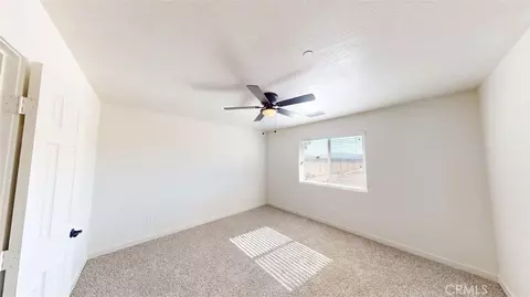 Bedroom - 15009 Temecula Rd, Apple Valley, CA 92307 photo 8 of 11