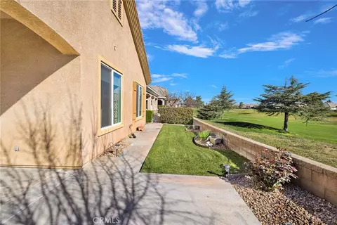 Exterior - 10855 Katepwa St, Apple Valley, CA 92308 photo 4 of 8