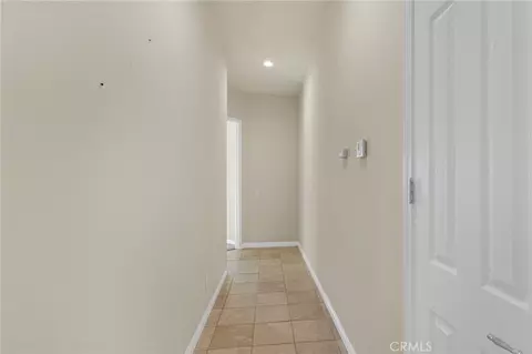 Entry Way - 10855 Katepwa St, Apple Valley, CA 92308 photo 2 of 2