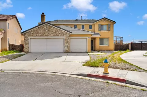 13721 Dove Ct, Victorville, CA 92394